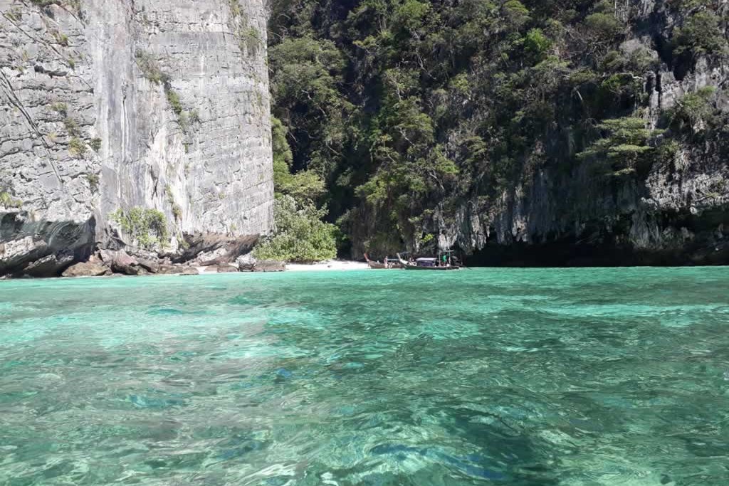 phi phi 4 islands 9 points package by speed boat